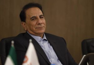 خلق فرصت در بستر تهدیدها