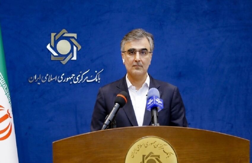 فرزین: آغاز افزایش عرضه ارز در بازار برای تقویت ثبات اقتصادی