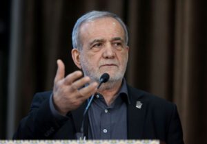 رئیس‌جمهور: به دنبال بازنگری در مدیریت سلامت هستیم