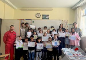 برگزاری مسابقه نقاشی با موضوع محیط زیست در مدارس بخش کرانی توسط واحد HSEE شرکت صبانور
