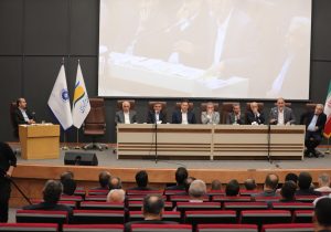 بررسی راهكارهای توسعه مسیرهای تجاری شمال كشور با محوریت منطقه آزاد انزلی