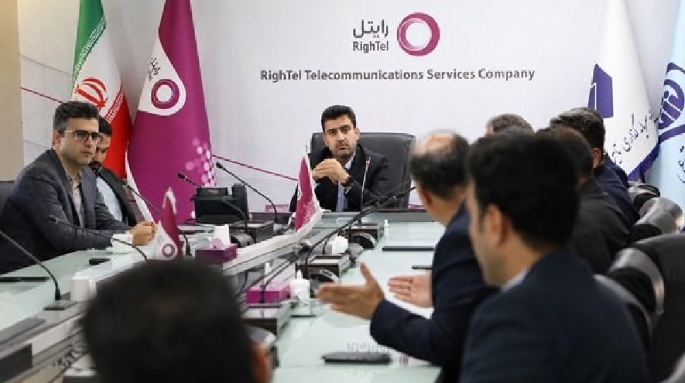 مجمع عمومی سالانه شرکت گسترش ارتباطات داتک برگزار شد