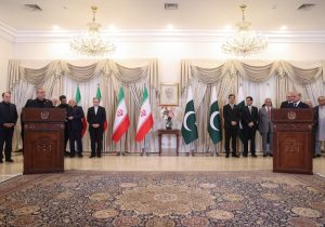پزشکیان: برای معماری جدید امنیتی در منطقه، دست دوستی به سوی کشورهای اسلامی دراز می‌کنیم