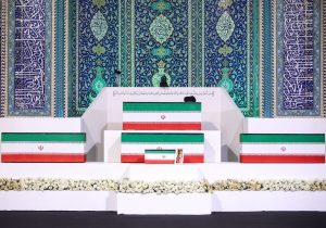 ادای احترام هیات‌های بین‌المللی به پیکر رهبر شهید انقلاب ایران
