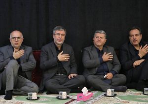 برگزاری مراسم بزرگداشت امام شهید ایران در شرکت سهامی بیمه ایران