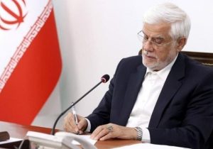 عارف: ایران مقتدر و امت اسلام برای وداع با رهبر شهید تمام‌قد به میدان می‌آیند