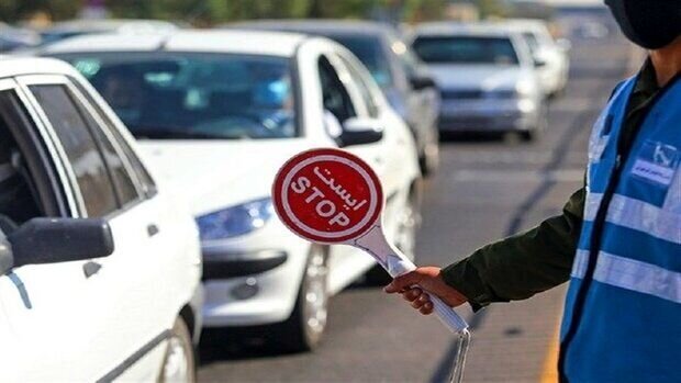ترافیک سنگین در ورودی‌های پایتخت همزمان با مراسم وداع با رهبر شهید