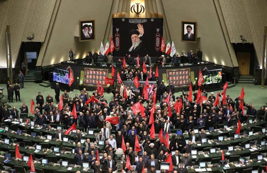 نشست علنی مجلس با حضور ۲۵۹ نماینده برگزار شد