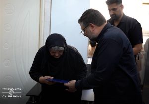 تکریم خانواده شهید جنگ تحمیلی سوم منطقه۸ با حضور عضو شورای شهر
