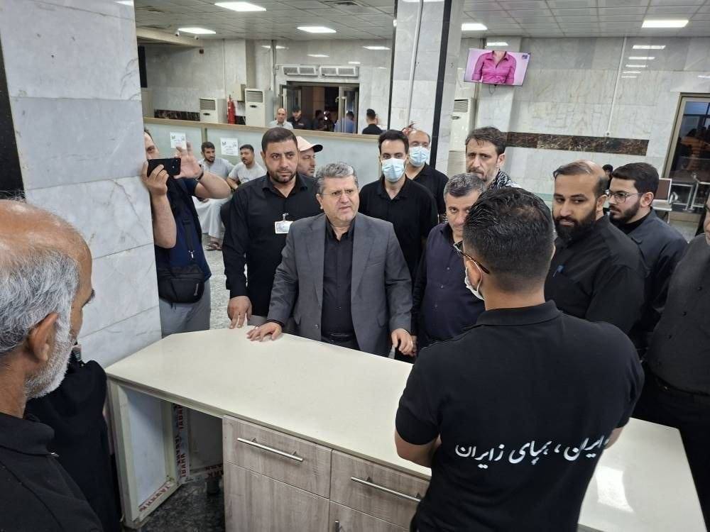 بازدید دبیر ستاد اربعین بیمه ایران از بیمارستان امام حسین(ع) کربلا