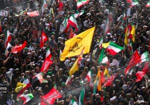 مصلی تهران تا فردا ساعت ۲۰ به صورت یکسره میزبان زائران وداع با امام شهید است