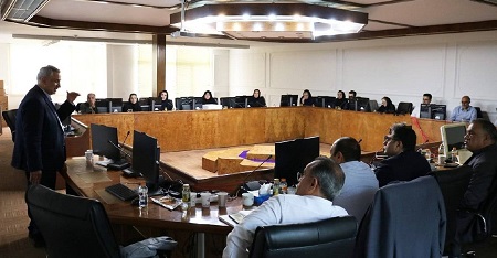 برگزاری پودمان‌های آموزشی برنامه اصلاح نظام اداری در بیمه مرکزی