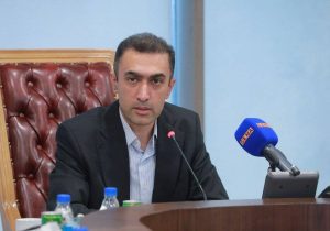 بازگشایی نماد معاملاتی «فارس» پس از افشای اطلاعات و ارائه توضیحات شرکت انجام می‌شود/ بازگشایی نمادهای فجر انرژی و مبین انرژی منوط به افشای اطلاعات و صورت‌های مالی است