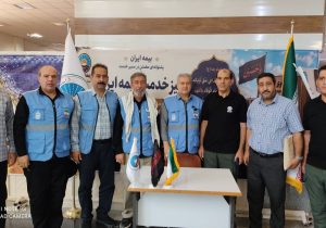 برپایی میز خدمت بیمه ایران در مرز خسروی