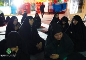 برپایی محفل معنوی هیئت محبان‌الرضا(ع) در قرارگاه زینبیه شهر کربلا