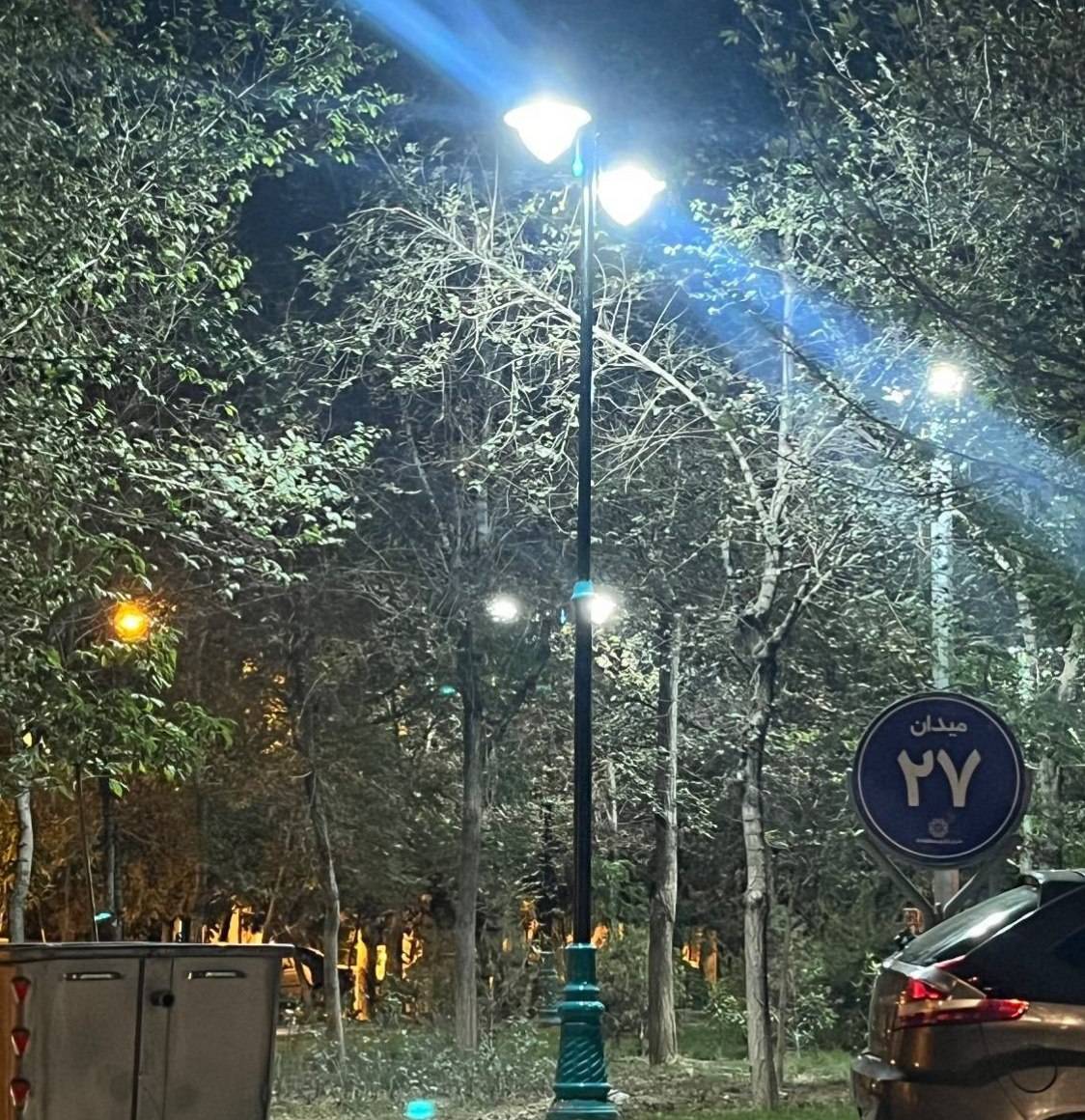 بهسازی روشنایی میدان ۲۷ منطقه ۸ با هدف افزایش ایمنی تردد