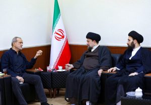 دیدار رئیس‌جمهور با آیت‌الله سید حسن خمینی در سالروز شهادت امام رضا(ع)