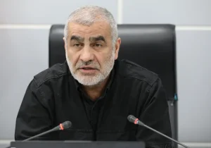 نیکزاد: مسیر تعیین‌شده توسط نیروهای مسلح در تنگه هرمز، تنها مسیر مجاز برای تردد کشتی‌هاست