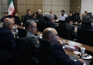 عارف: دشمن از توطئه دست برنمی‌دارد
