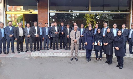 تأکید مدیرعامل بیمه معلم بر تقویت فعالیت‌های بیمه‌ای در کردستان