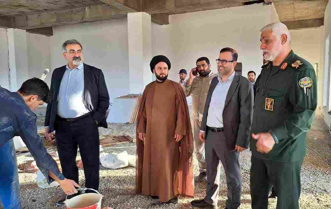 بازدید مدیرعامل شرکت ملی حفاری ایران از موزه دفاع مقدس خوزستان