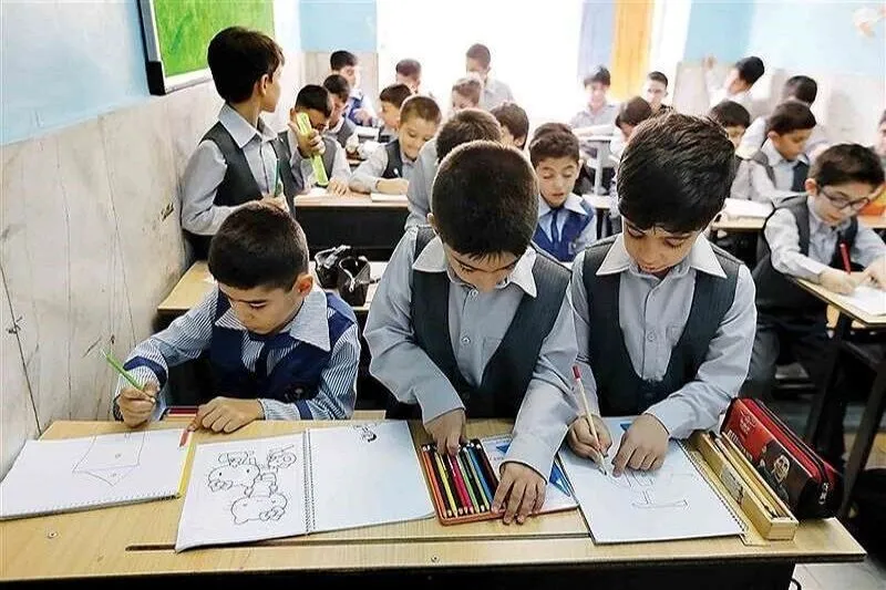 برخورد بامراکز آموزشی غیرمجاز/ آموزش حضوری اولویت اصلی آموزش و پرورش است