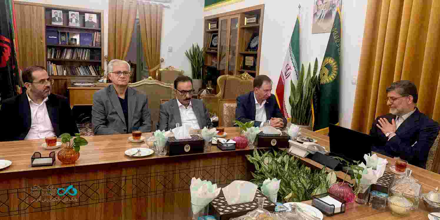 ترسیم نقشه راه همکاری‌های راهبردی میان بانک دی و آستان قدس رضوی