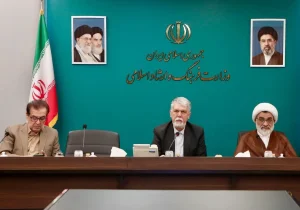وزیر فرهنگ: فاجعه مدرسه میناب پرچم مظلومیت ایران و سلاحی بازدارنده در برابر جنگ‌های غلط است