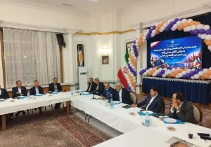 وزیر اقتصاد در جمع تجار ایرانی مقیم مسکو: توسعه روابط با روسیه در اولویت دولت چهاردهم است