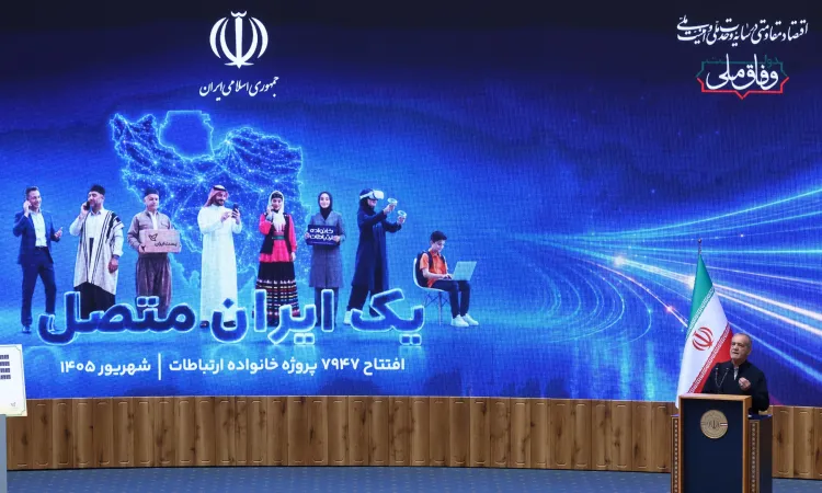 کشور را با علم، آگاهی، باور، اعتقاد و ایمان می‌توان ساخت