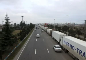 کاهش ۸ روزه زمان ایستایی کامیون‌ها در مرز بازرگان